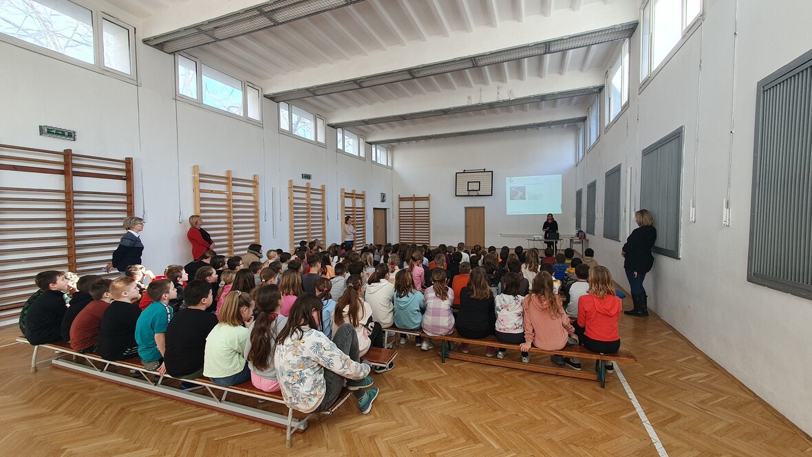 Ellátogattunk a Tisza-Parti Általános Iskolába 1