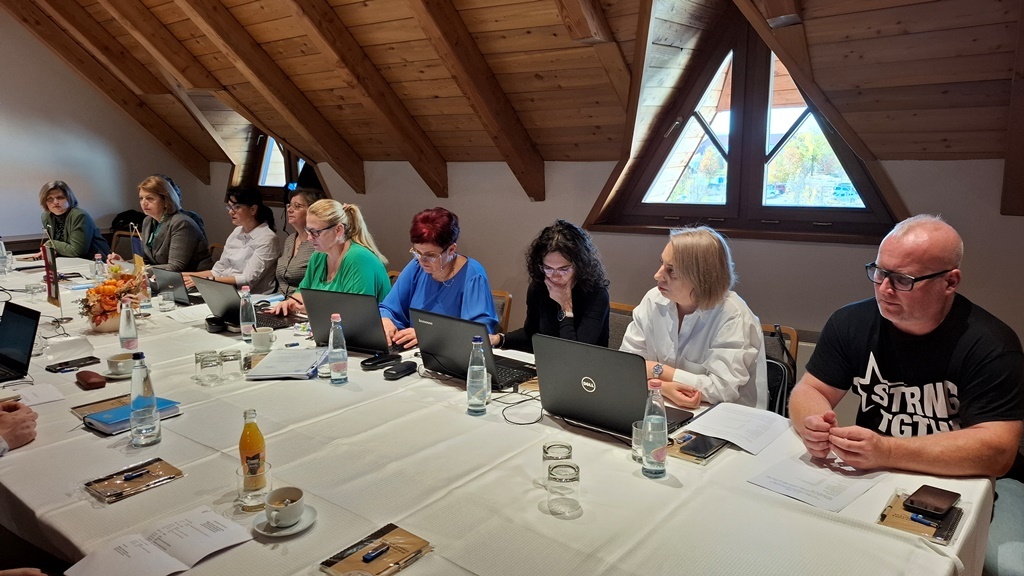 hu-ro bizottsági ülés